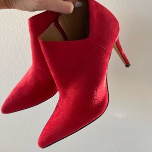 Stiletto red suade Jessica Simpson heels!